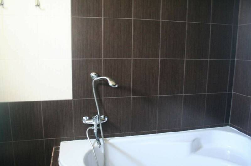 № 3 Четырехместная комната (2−4 человека)