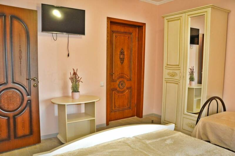 5 местный 2х комнатный номер