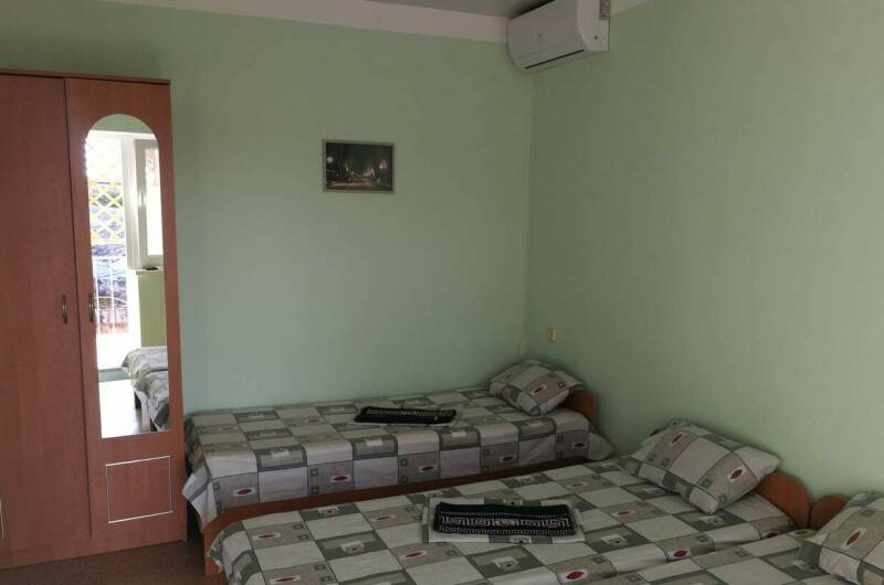 Трехместный номер «Стандарт»