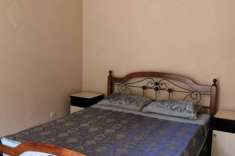 Трехместный с удобствами (с отдельным входом)