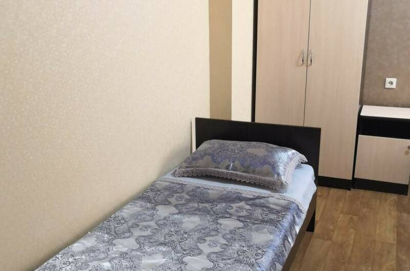 Трёхместный +доп. место с удобствами в номере