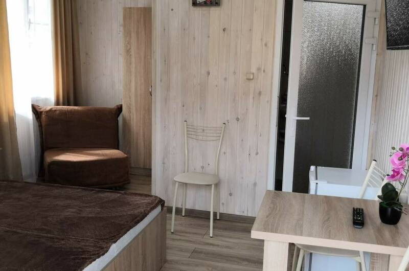 Двухместный +доп. место с удобствами в номере