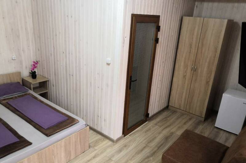 Двухместный +доп. место с удобствами в номере