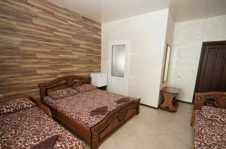 Четырех местный «стандар» с балконом