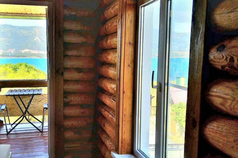 4-х местный номер с видом на море (2-ой этаж)