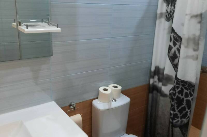 Двухкомнатный номер с кухней и отдельным входом