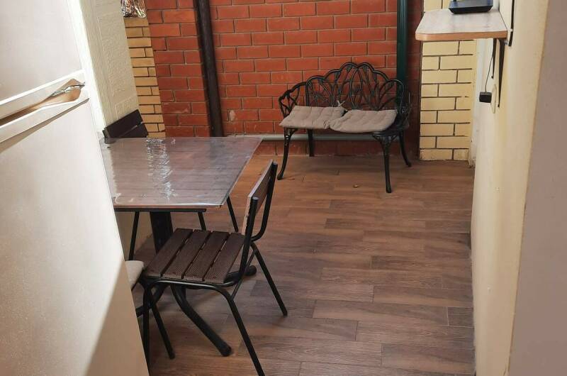 Три номера с отдельным входом и кухней на 8человек