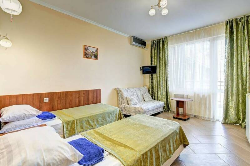 Стандартный 2-х местный номер с балконом Корпус1,2