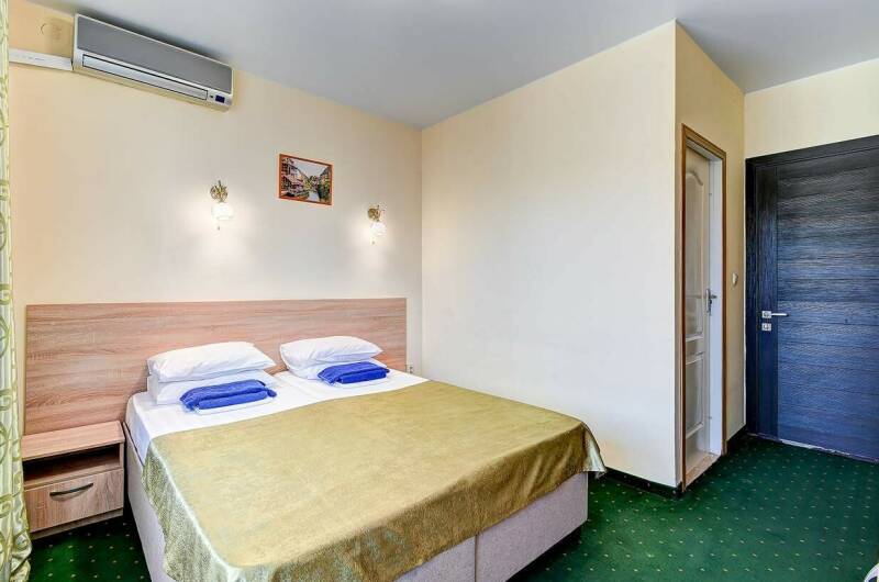 Стандартный 2-х местный номер с балконом Корпус1,2