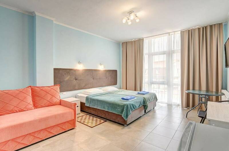 Стандартный 3-х местный с балконом Корпус 8