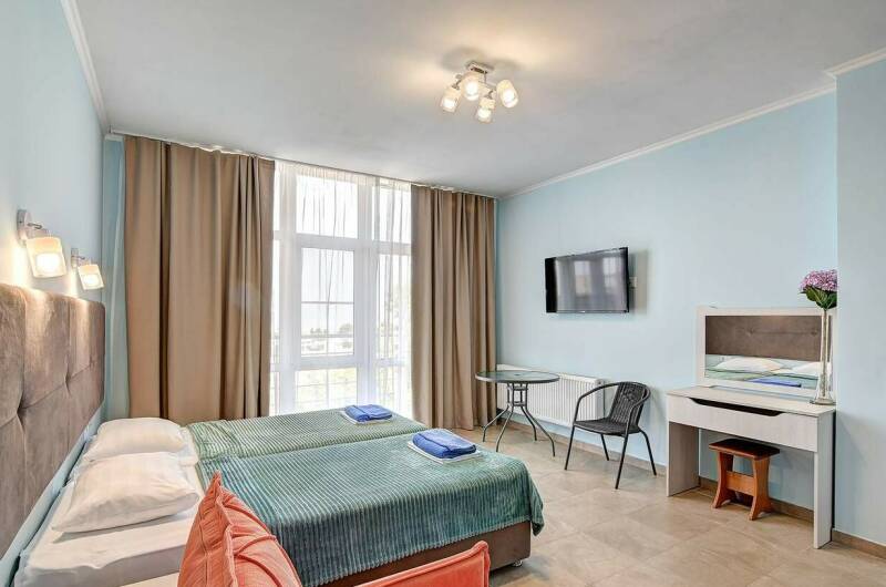 Стандартный 3-х местный с балконом Корпус 8