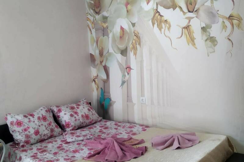 Номер с удобствами на двоих первый этаж