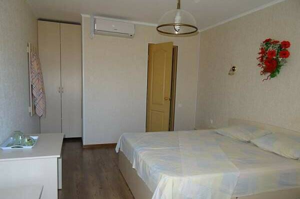 Номер «Стандарт» 3-х местный с доп. местом