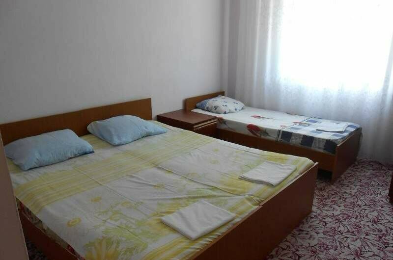 Номер «Эконом» на 2−4 человека