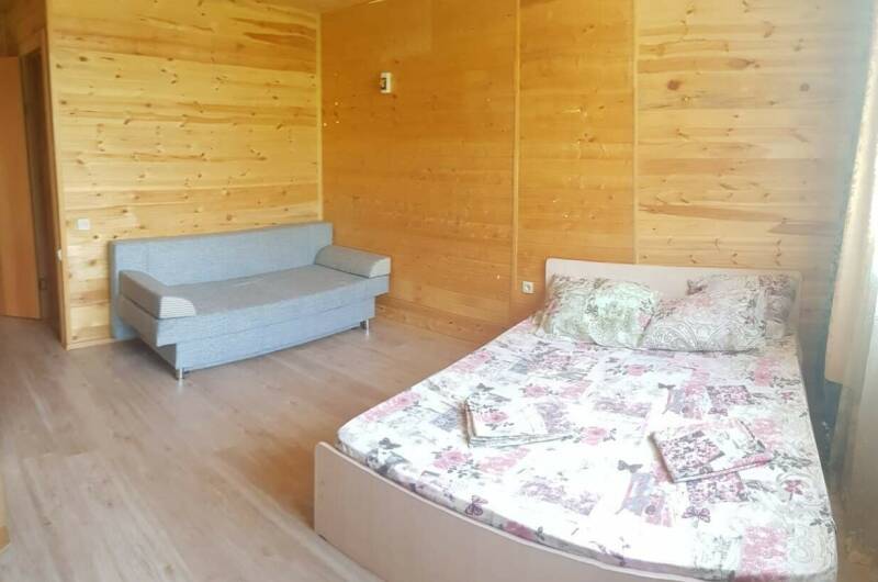 Номер с удобствами на 5 человек