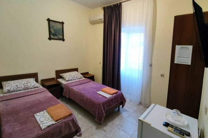 Двухместный с балконом (раздельные кровати)