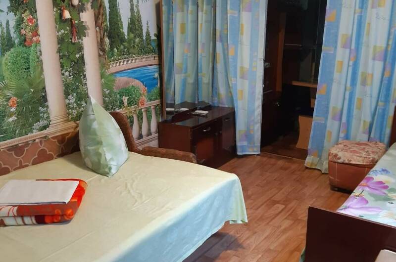 Трёхместный номер № 2