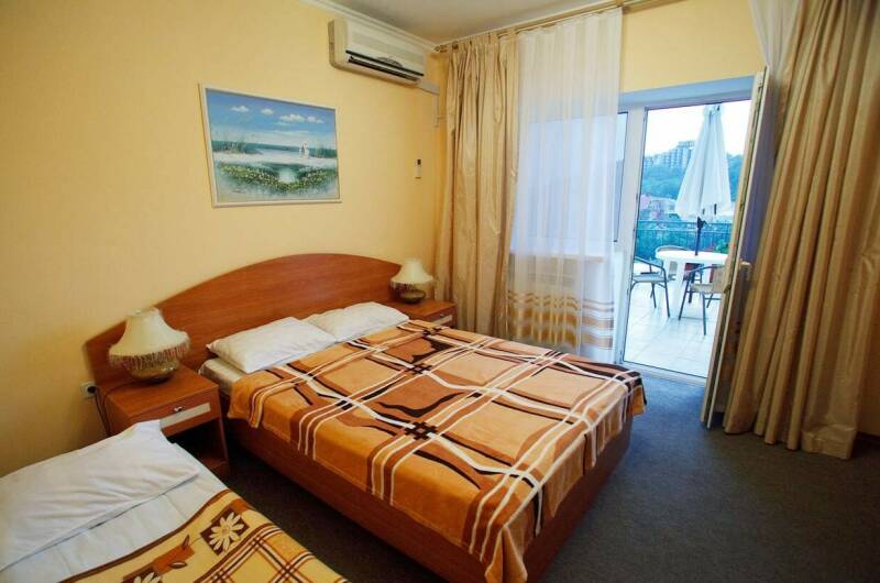 Номер двухместный с дополнительным местом