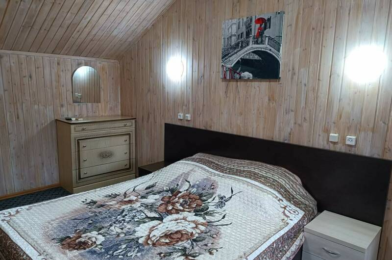 Номер «Семейный люкс с балконом »