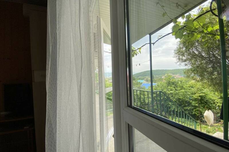 «Luxe 1» — Номер для 2−5 человек