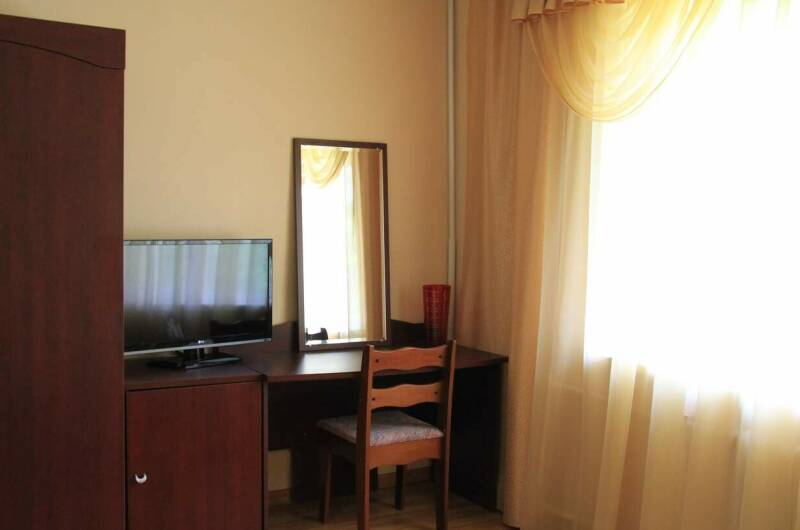 3-х местный с удобствами на два номера