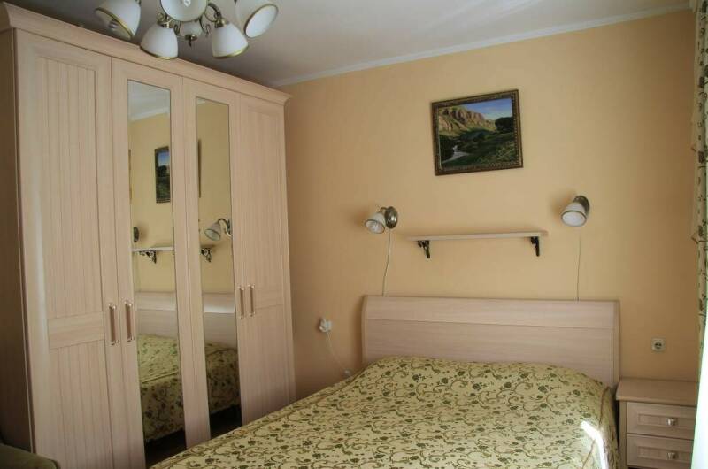 3-х местный с удобствами