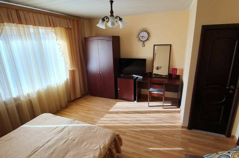 3-х местный с удобствами, с кондиционером