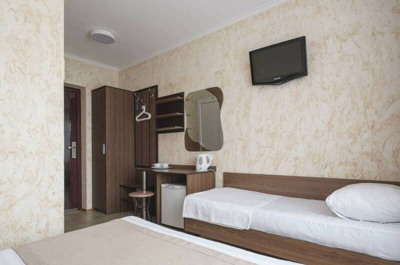 3х местный номер «Стандарт» с балконом