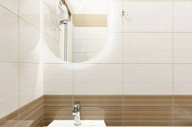 Двухкомнатный с миникухней на 5человек