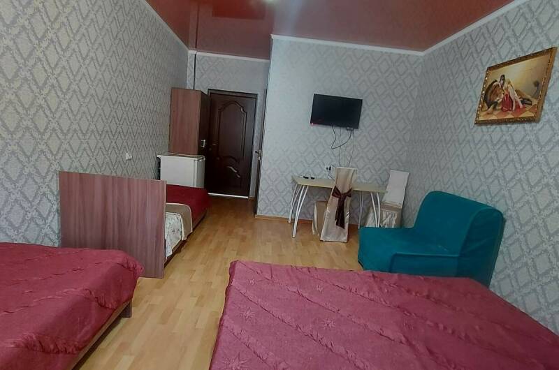 Стандартный четырёхместный номер