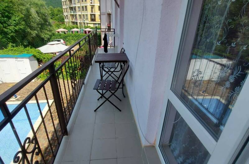 Трёхместный номер люкс с балконом