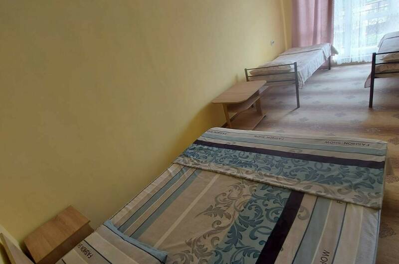 Двухкомнатный семиместный номер с балконом