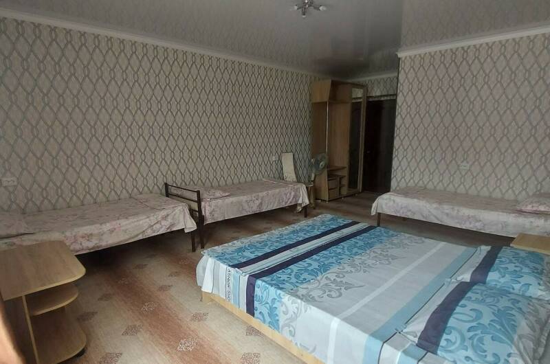 Стандартный пятиместный номер