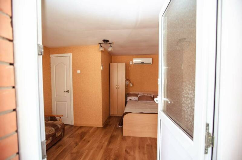 «Стандарт» 2−4 местный