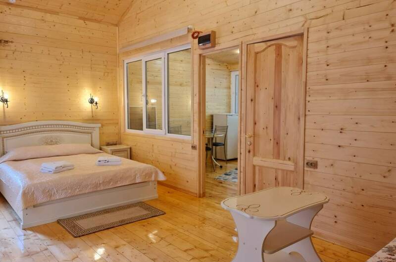 Коттедж 15 со своей кухонной зоной и сан. узлом