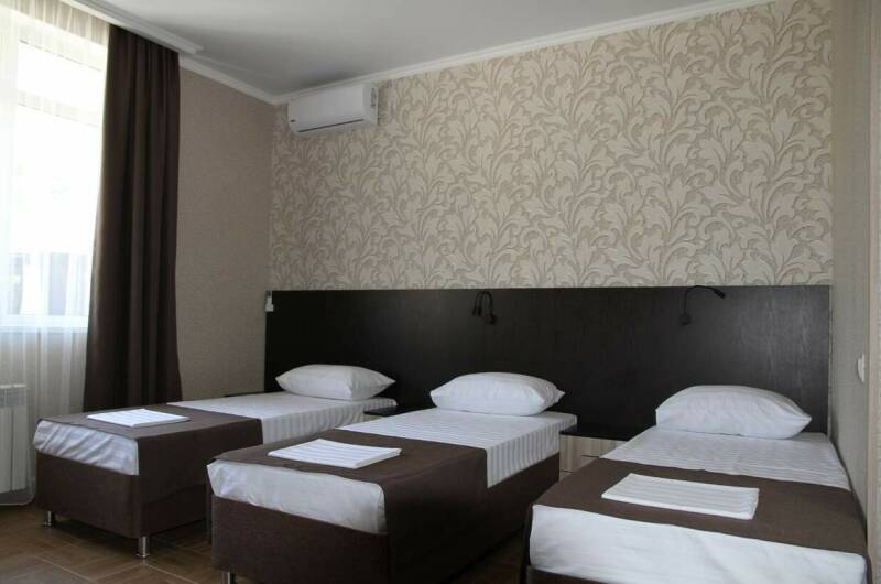 Семейный 102