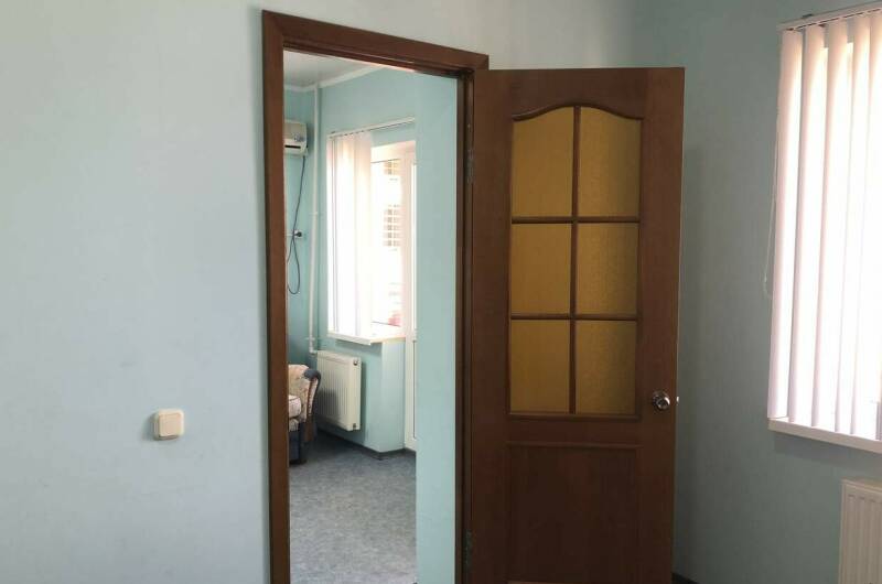 Двухкомнатный номер с удобствами и балконом