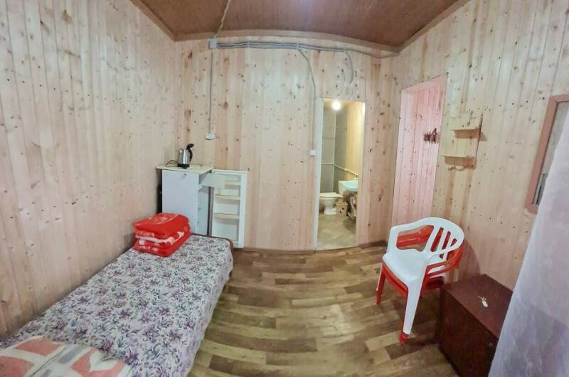 Домик со всеми удобствами, трехместный