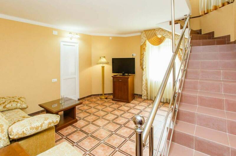 Двухуровневые апартаменты