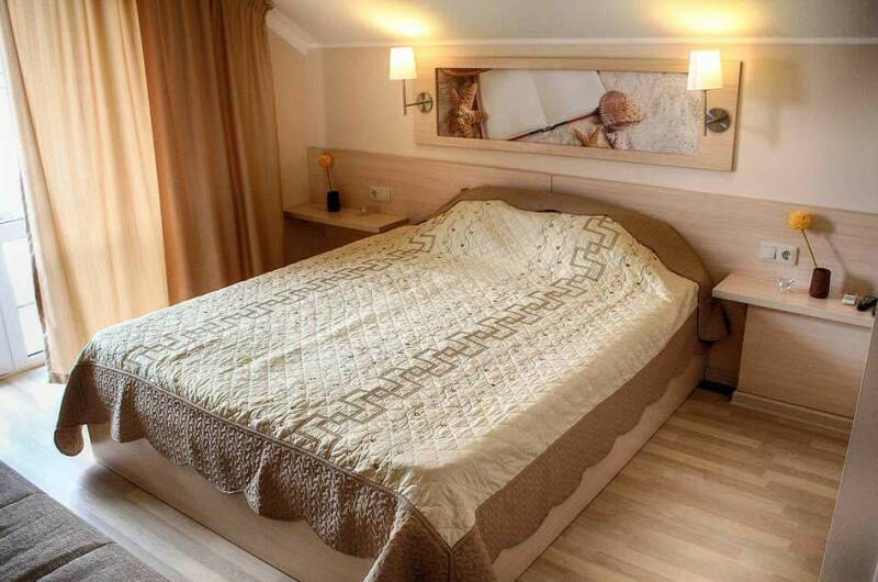 № 8 Номер трехместный с балконом