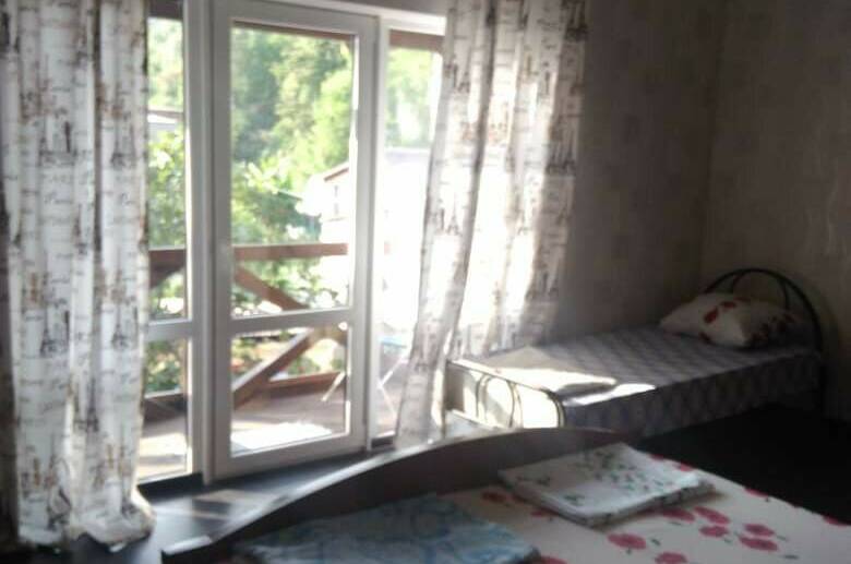 Трёхместный стандарт с балконами