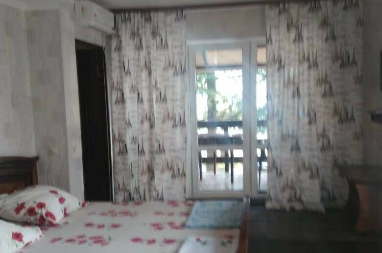 Трёхместный стандарт с балконами