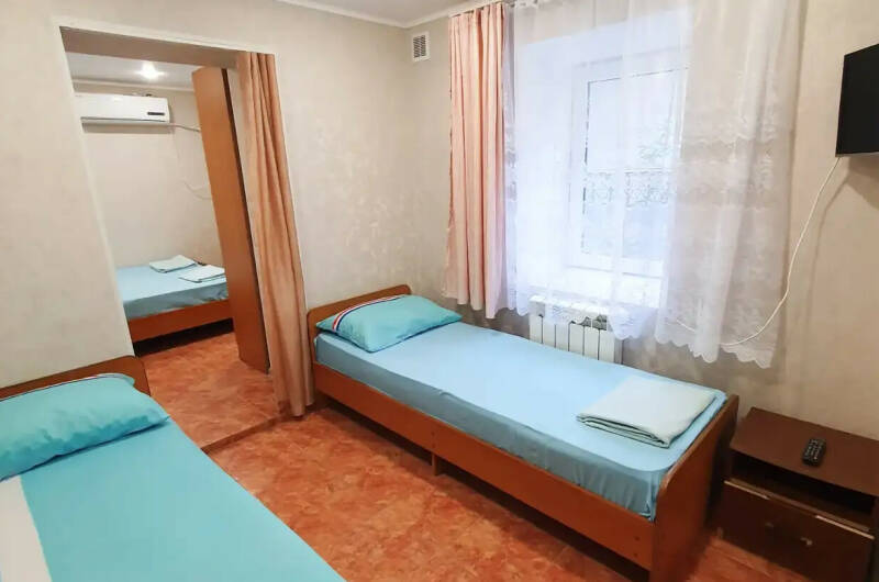 Четырехместный «Люкс»