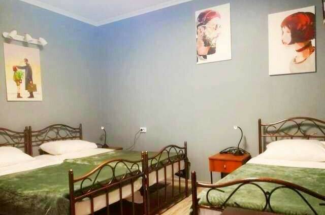 Домик № 3 на 4 спальных места с кухней и верандой