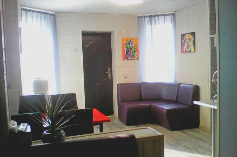 Домик № 3 на 4 спальных места с кухней и верандой