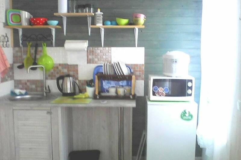 Домик № 6 на 4 спальных места с кухней и верандой