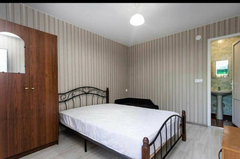 Трехместный номер с террасой