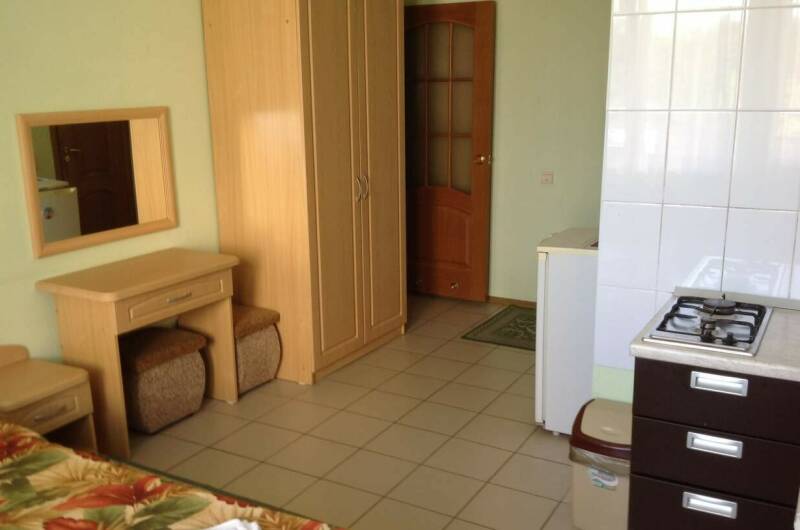 Номер «Стандарт» 4-х местный с доп. местом