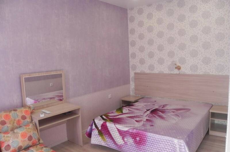 3-х местный номер «Сиреневый»