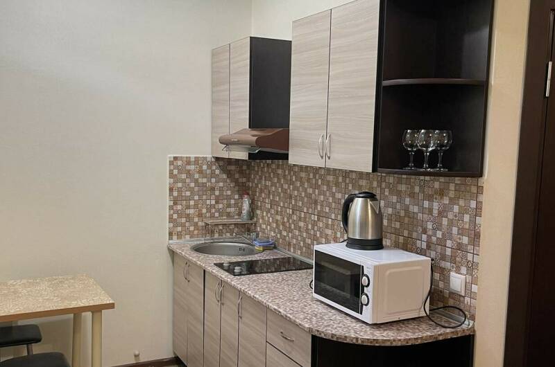 Студия с кухней